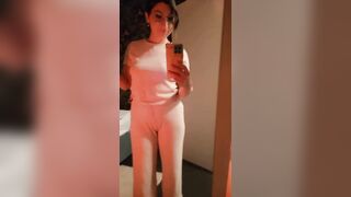 Fidanzatina mi attende a casa sua