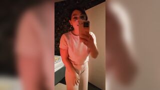 Fidanzatina mi attende a casa sua