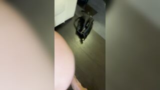 Lady G leccata e sditalinata dal bull di treviso