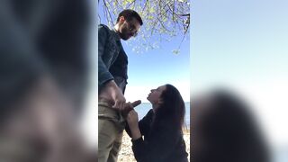 Bocchino nel bosco di una fidanzata proprio zoccola