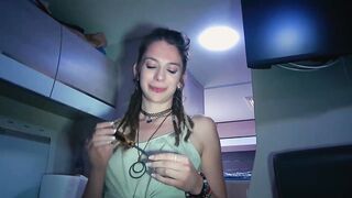 In vacanza i due campeggiatori ci dann odentro nel camper