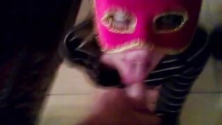 Giovane 18enne Sborrata in Bocca