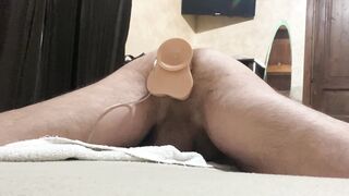 Prima di andare a lavoro litigo con mio marito e gli dico fatti rompere il culo