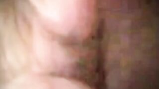 un cornutone molto fortunato aver trovato una moglie cosi e desiderata da tutti