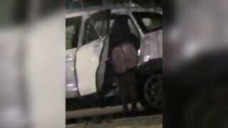 La troionaaaa si fa gurdare in strada e sculetta