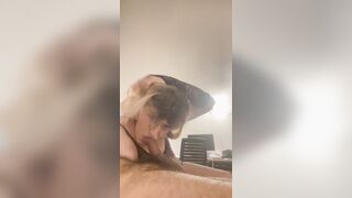 Dopo l’inculata, pompino con sborrata!