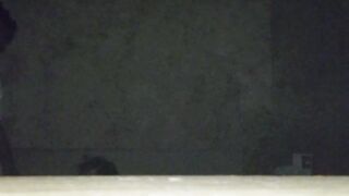 Moglie troia con il bull , gli piace tanto farsi fottere