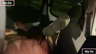 Di notte durante un car sexy incontriamo uno che si è mangiato la mia fica