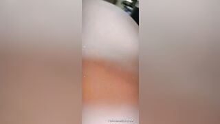Bionda vogliosa di mattina si tocca