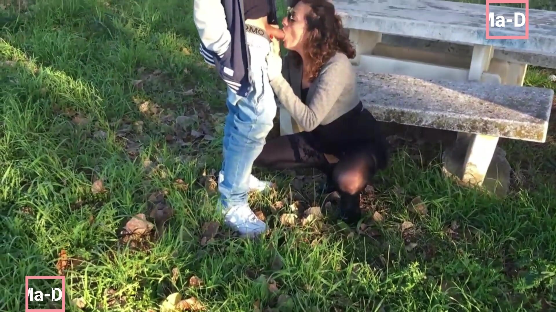 Pompino in autostrada ad un camionista nella piazzola di sosta