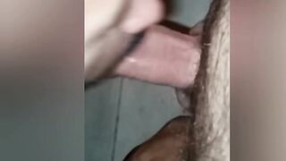 Imparare a stare  in ginocchio per fare una Pompa