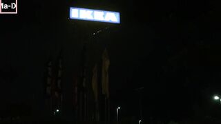 Anteprima del video: Una cliente affezionata al parcheggio Ikea di notte!