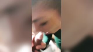 Moglie offerta agli amici nel trio scambista