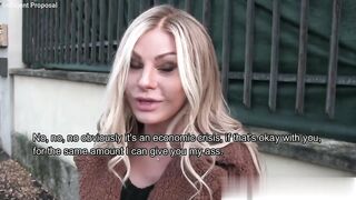 Milf trans si fa pagare mille euro per il culo
