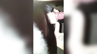 Teen italiana si fa sbattere da due amici