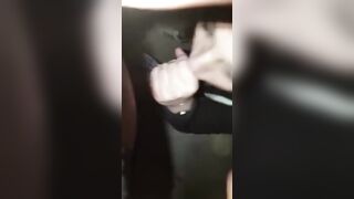 Teen italiana si fa sbattere da due amici
