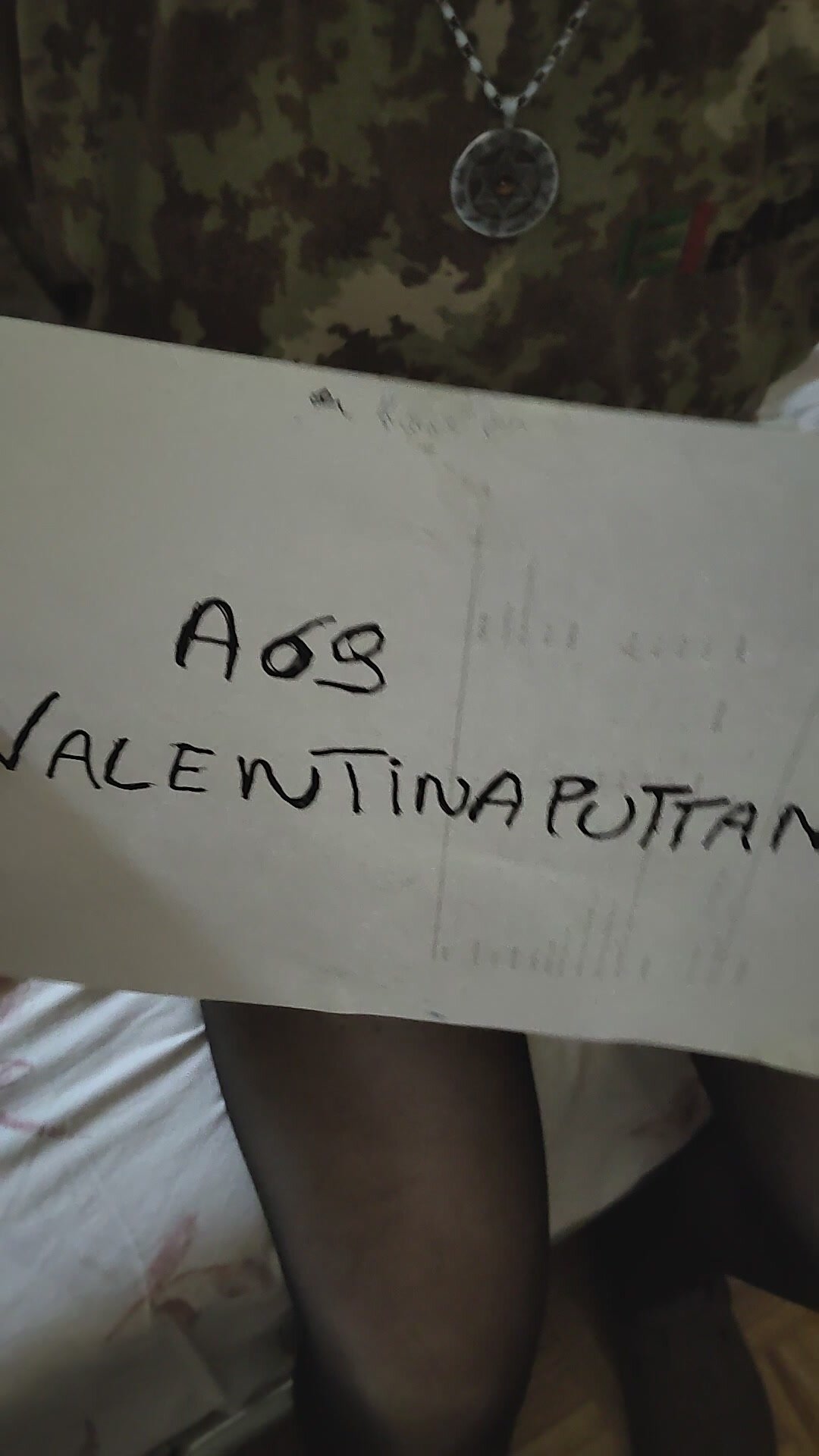 quando mi sborra in bocca mi fà sentire una grandissima puttanaa