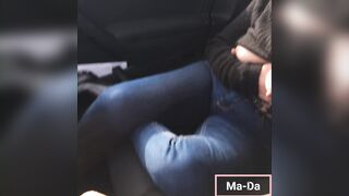In viaggio mio marito mi filma con le tette di fuori