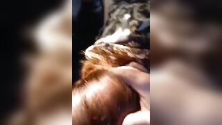 Moglie troia si fa chiavare dal bull in macchina