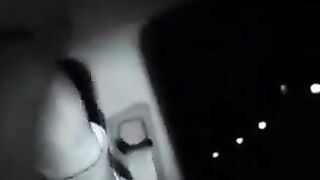 Iulia - super milf prosperosa e le sue performance