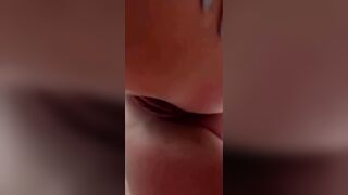 Mia cognata spiata sotto la doccia