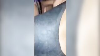 Moglie troia succhia cazzi al club privè