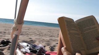 Lady Nuda: Cream, sun and fun: divertimento in spiaggia