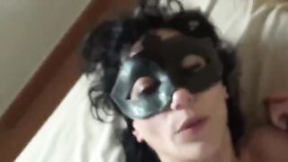 Giulia di Volterra si fa sfondare in un trio hard italiano completo