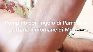 Pamela trav impegnata a ingoiare