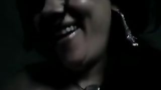 Maialona italiana vuole vedere il cazzo sborrare