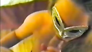 Sesso a tre nella camera di un hotel