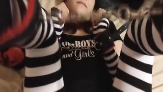 Sesso perverso con la fidanzatina incatenata