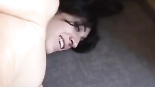 Sodomizza la fidanzata a 90