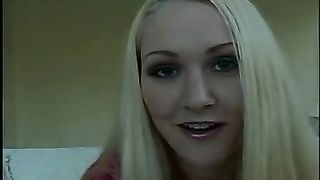 Porca inglese scopata brutalmente da 2 cazzi