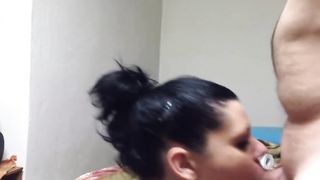 Moglie porca bresciana fa pompino