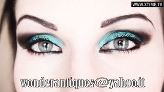 La Diva del Tubo vi ipnotizzerà per farsi pagare !