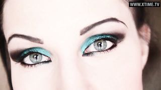 La Diva del Tubo vi ipnotizzerà per farsi pagare !