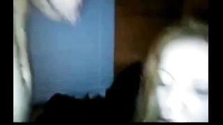 Palestrato tatuato si chiava la scopamica