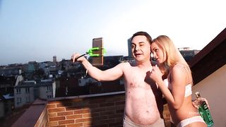 Anteprima del video: Avventura a Praga con Diprè e Vinna Red