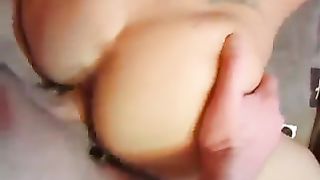 Ragazzina neo 18enne scopata da due 40enni