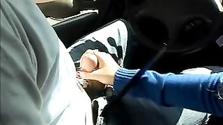 Collegiale sega in auto un compagno