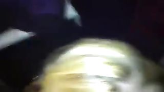 18enne genovese spompina due suoi amici