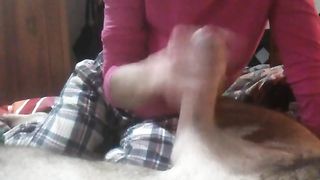 La mia ragazza mi sega a letto