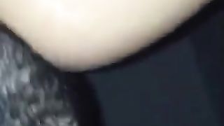 Prende a colpi di cazzo in faccia la fidanzata cagna