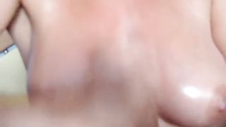 Moglie tettona segaiola pistoiese