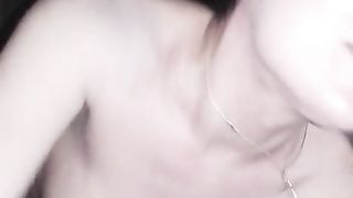 Zoccola reggiana fa pompino a militare livornese