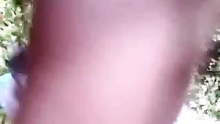 Italiano scopa una prostituta negra in strada