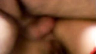 Faccio inculare mia moglie dal giovane bull