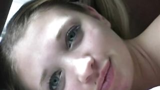 Sborro sul visino della mia amica 18enne