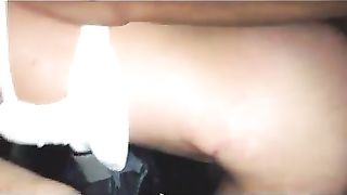 Moglie prende un grosso cazzo nero nel Bar